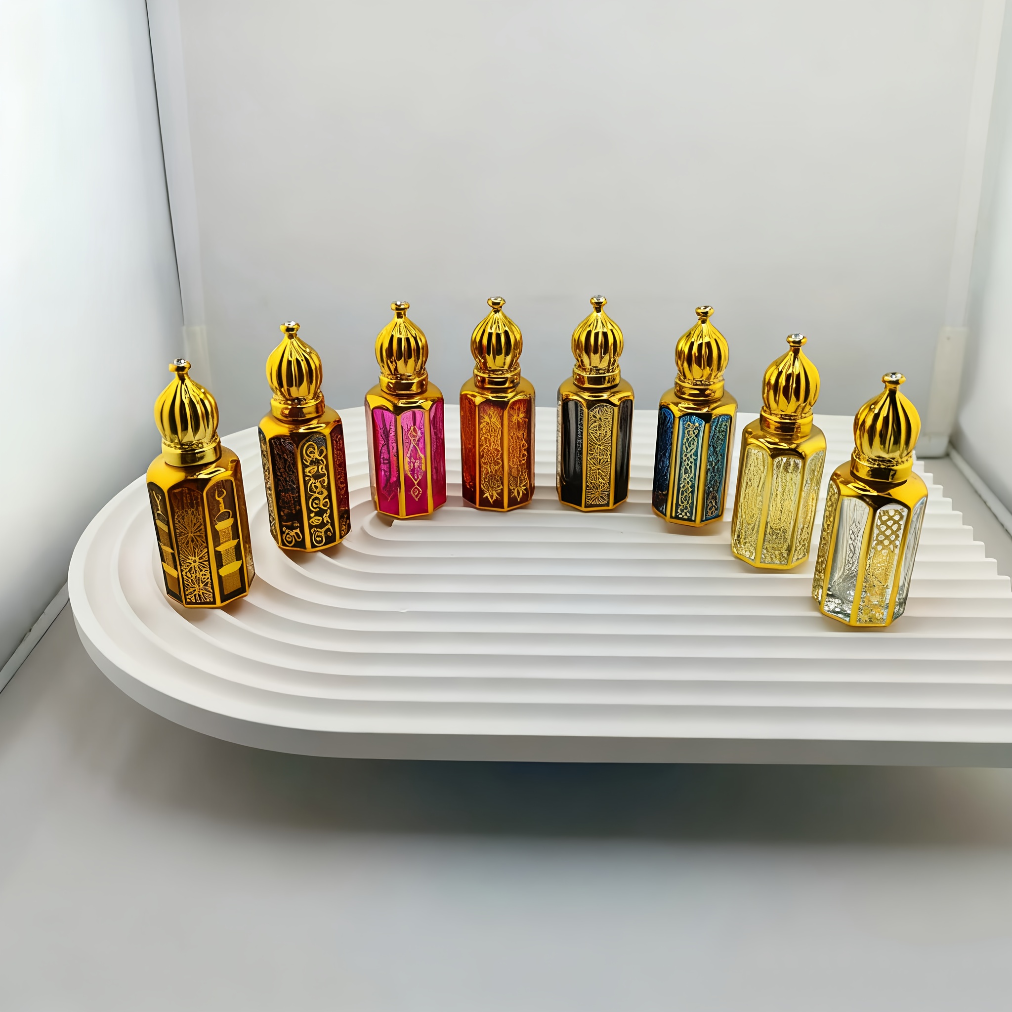 TEMU Set di 5 in vetro elettroplaccato da 12 ml, stile casuale, con palla di vetro per oli essenziali, , ricaricabile, a di perdite, formato da