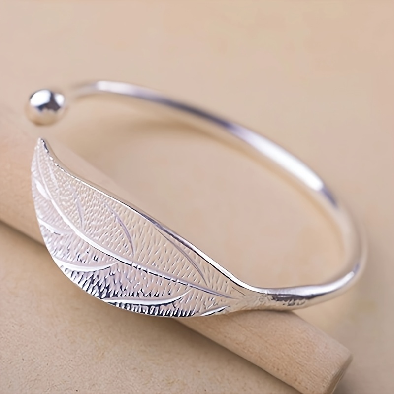 

1pc Leaf Shape Bracelet For Women, Open Bracelets Jewelry Bangle Bracelets