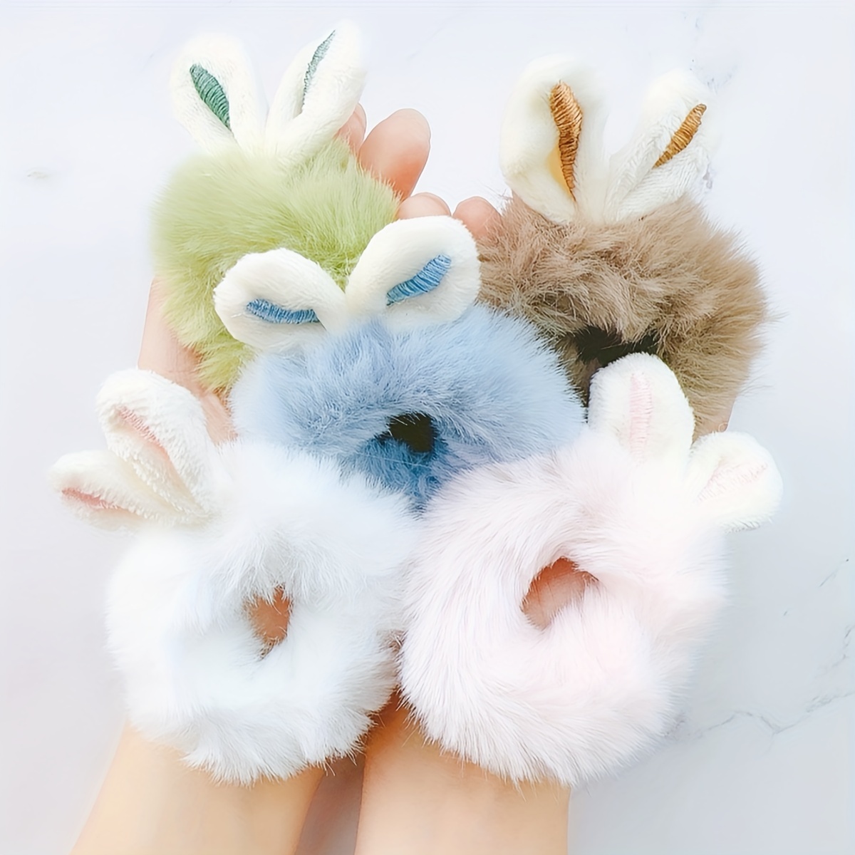 

Plush Hair Ties Set Of 5 - Bohemian & Minimalist Style Hair Bands For Women And Girls - Solid Color Bunny Ears Scrunchies For Autumn & Winter - Christmas, Halloween, Graduation Season Accessories