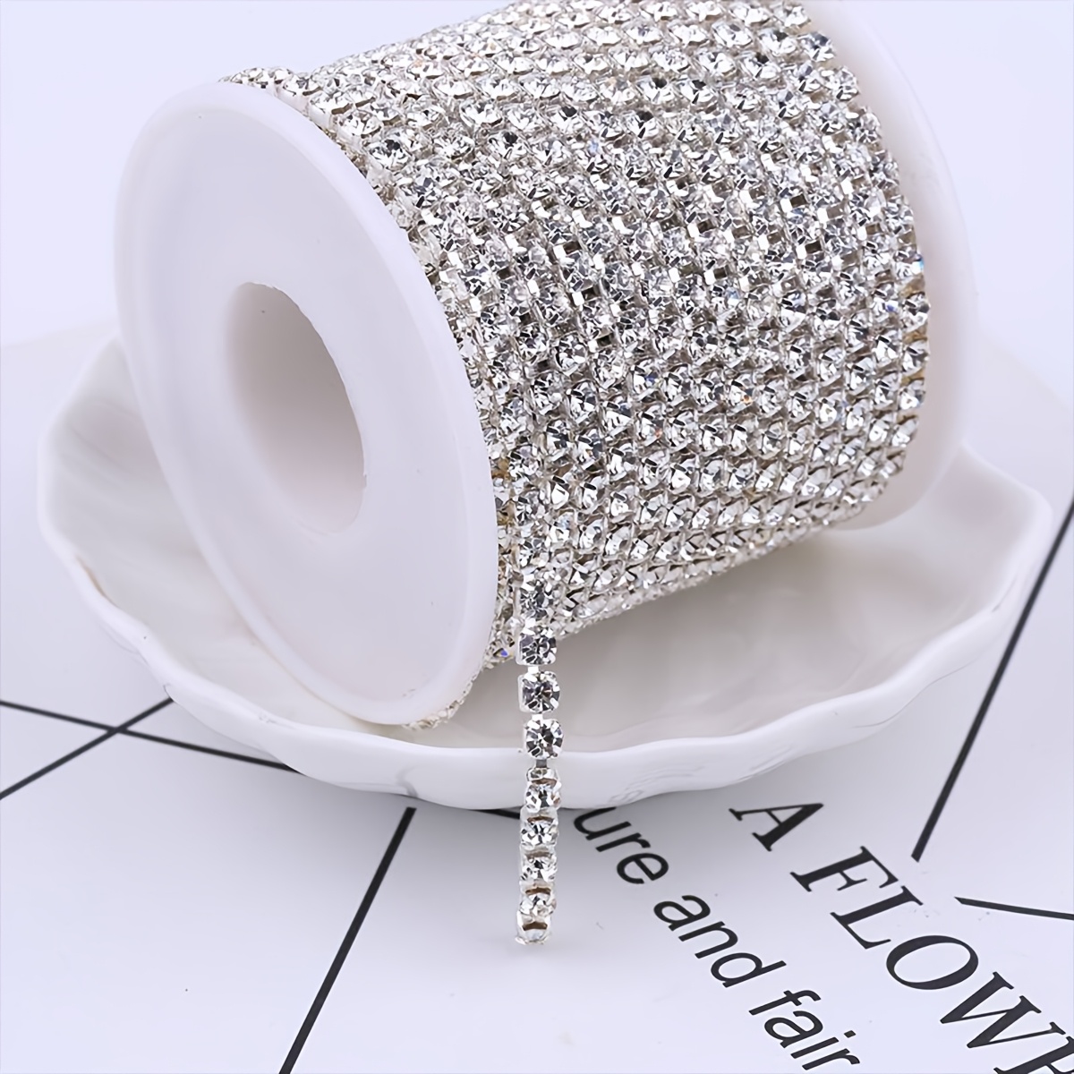 

A Shiny Silvery 3mm Chain, Suitable For Nail Art Decoration, Shoe And Clothing Decoration, Phone Case And Cup Decoration, And Other Diy Accessories (excluding Shaft)