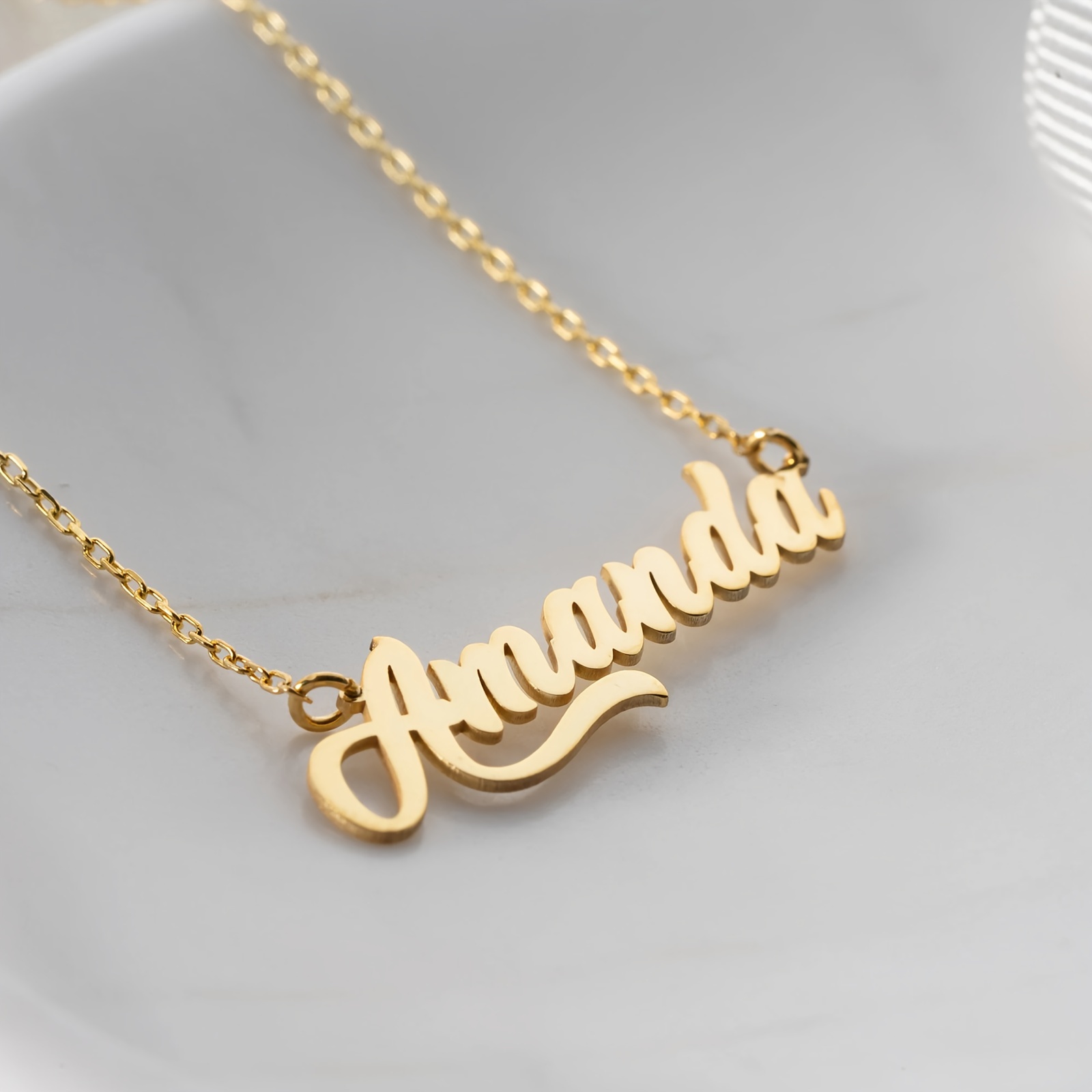 TEMU Customized English Name Necklace For, Valentine's Day Gifts, Birthdays, Anniversaries, Wedding Commemorations, And As Presents For Friends,, Graduations