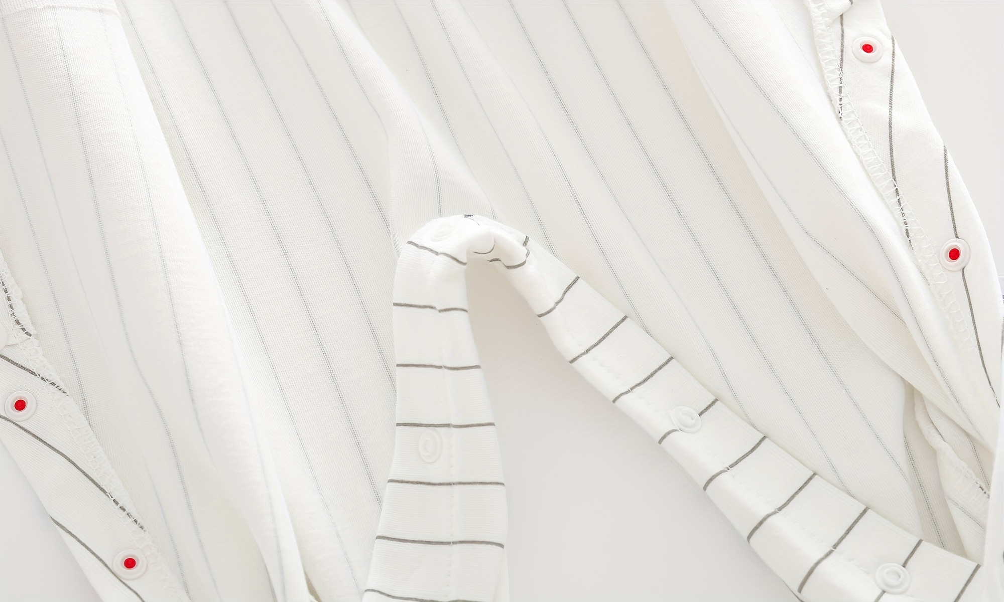 Children's Bodysuit Spring/Autumn Pure Cotton Long Sleeve Newborn Clothes 0-1 Year Old Baby Boy Jacket Footed Romper, Perfect for Outdoor