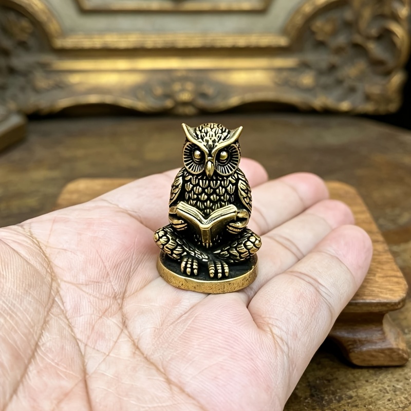 TEMU European Vintage Brass Wisdom Owl Reading Ornament, Seated Reading Owl Statue, Room Office Study Desktop Decorative Craft, Suitable For Tea Pet