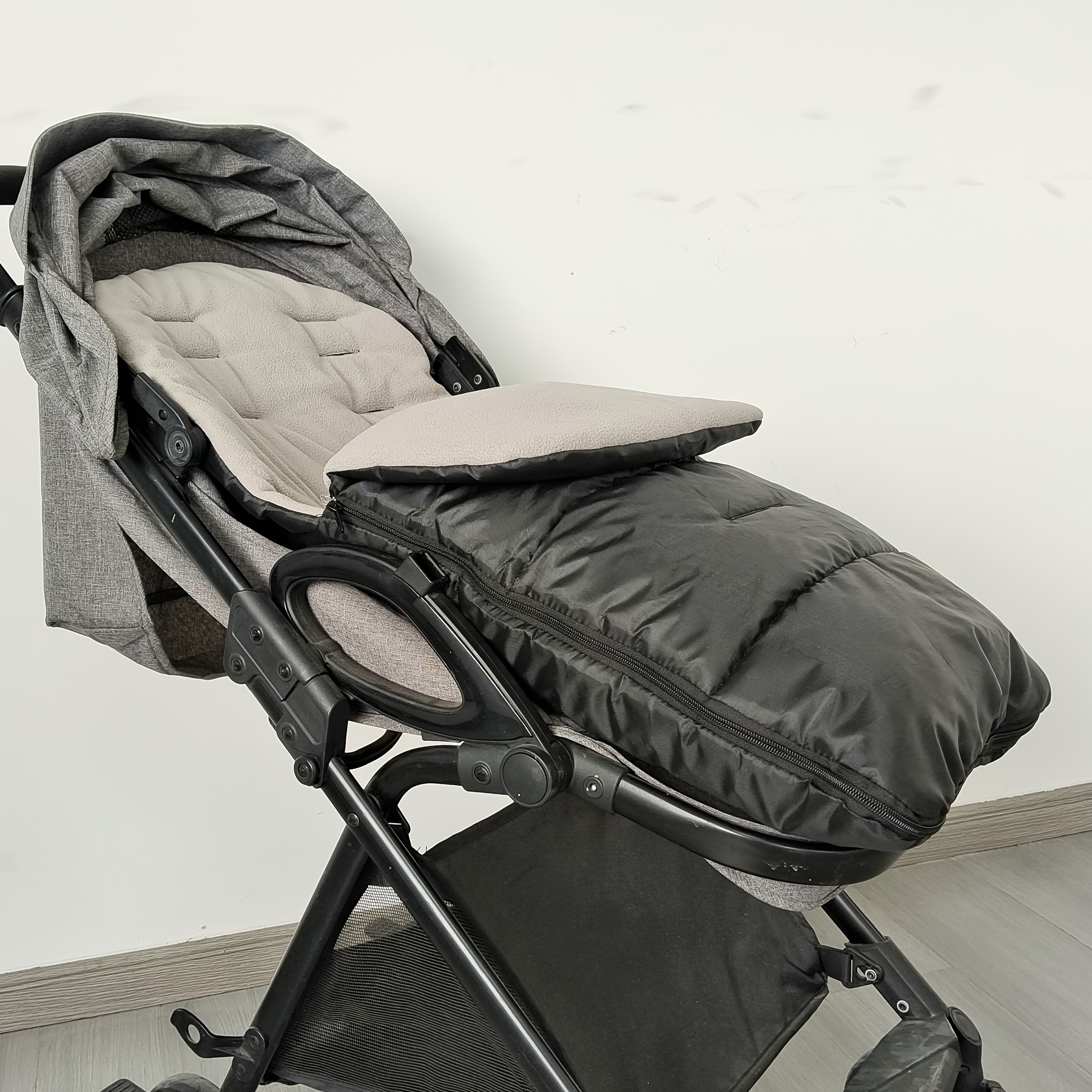 1 Pair Of Children's Stroller Thermal Foot Muffs, Windproof Foot Covers For Outdoor Use