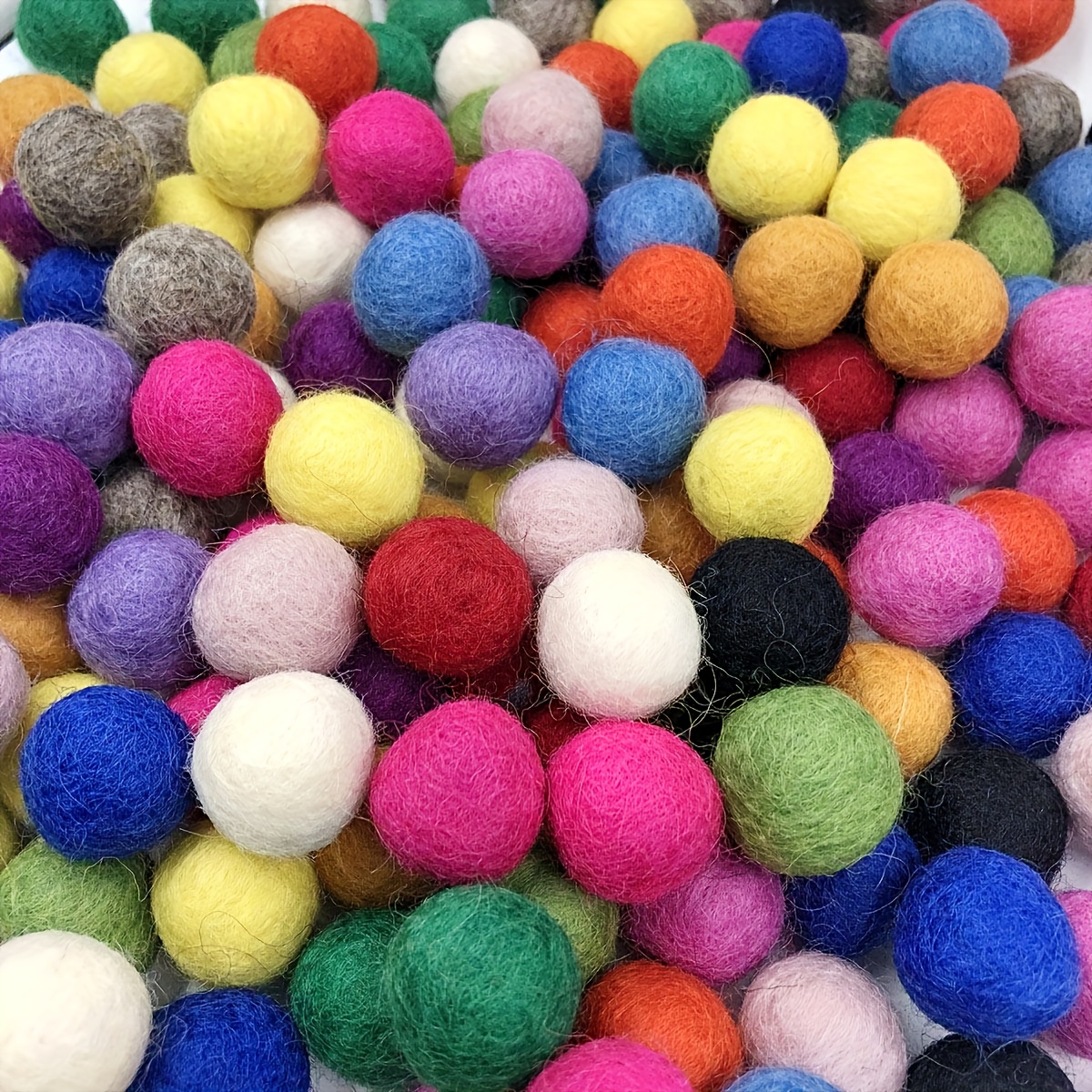 

Balls, Suitable For Diy Crafts, Featuring Multicolored Pom-poms For Use In Hair Accessories, Earrings, And Wreath Decorations (mixed Colors).