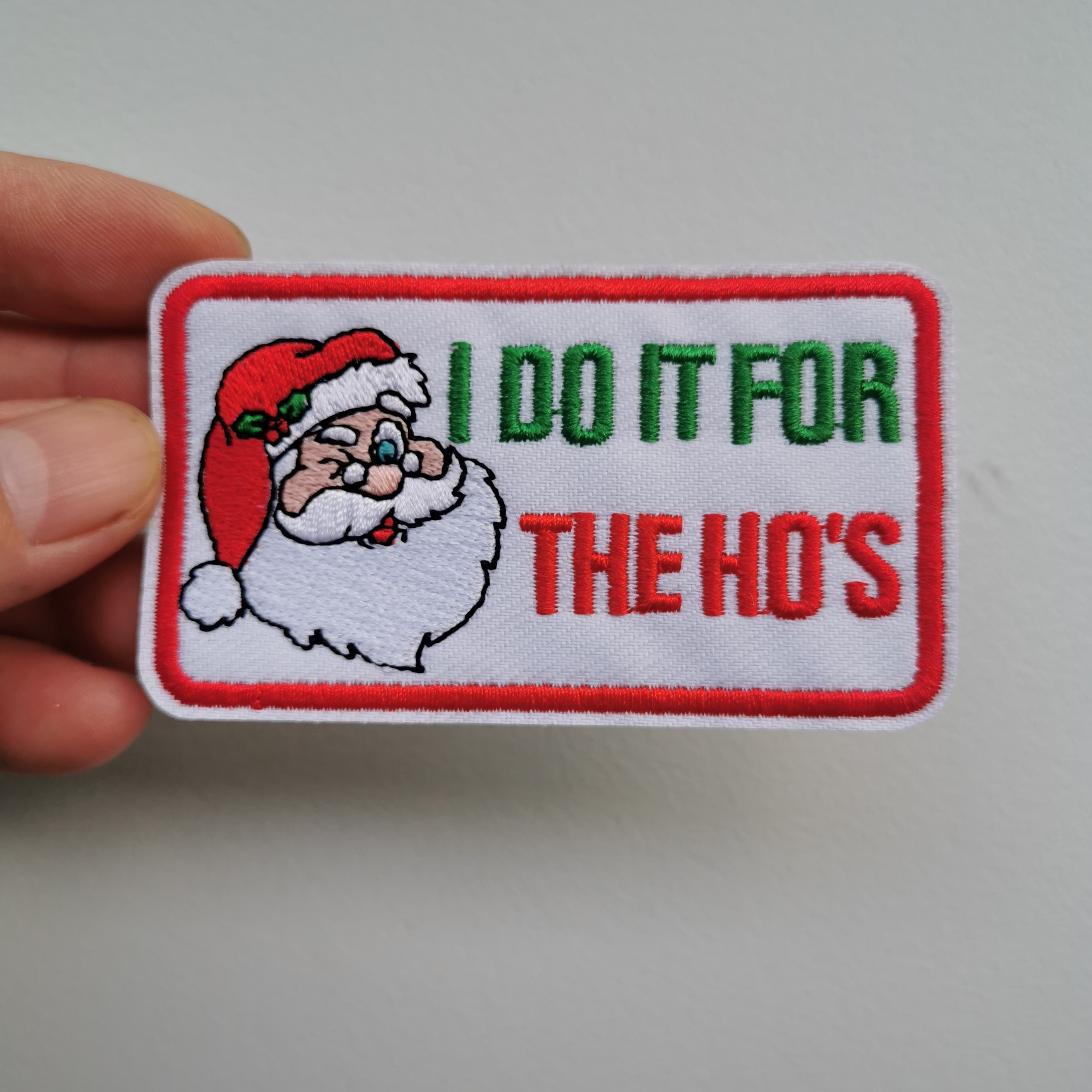 

1pc Santa Claus Embroidered Patch, 3.15x1.85inch, Mixed Colors, Sew-on For Clothing, Bags, Hats, , Sewing, Knitting, Embroidery Supplies, Badge, Decoration