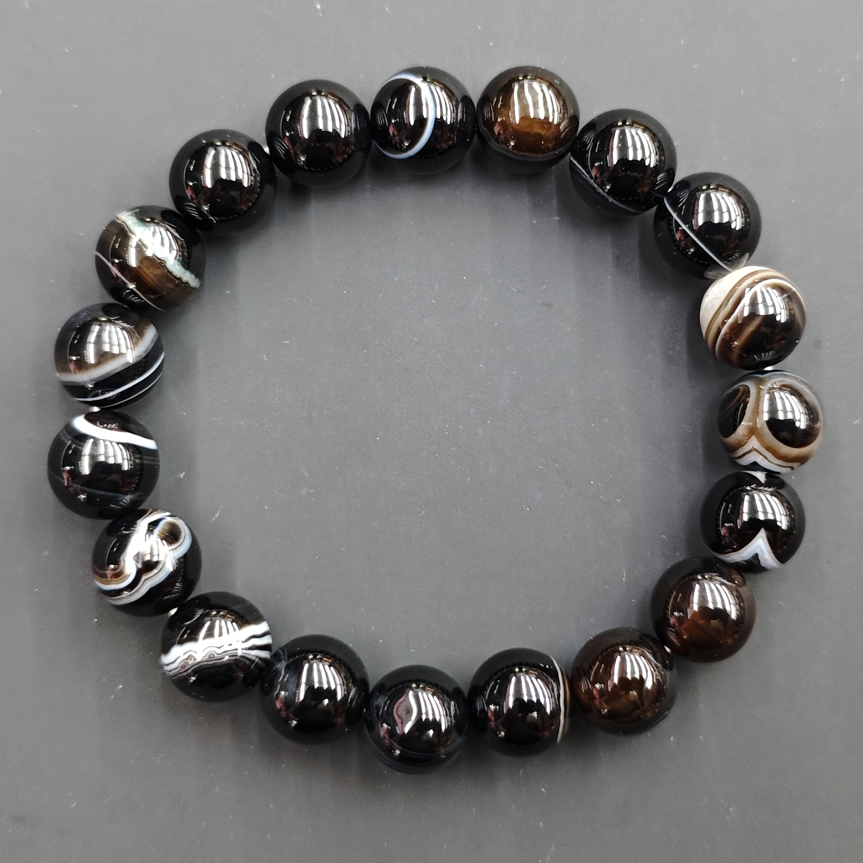 

Cadeau Unique, Bracelet Élégant en Perles d' Rayée Naturelle de 10mm - Cadeau Amis & Partenaires, Accessoire de Bijouterie