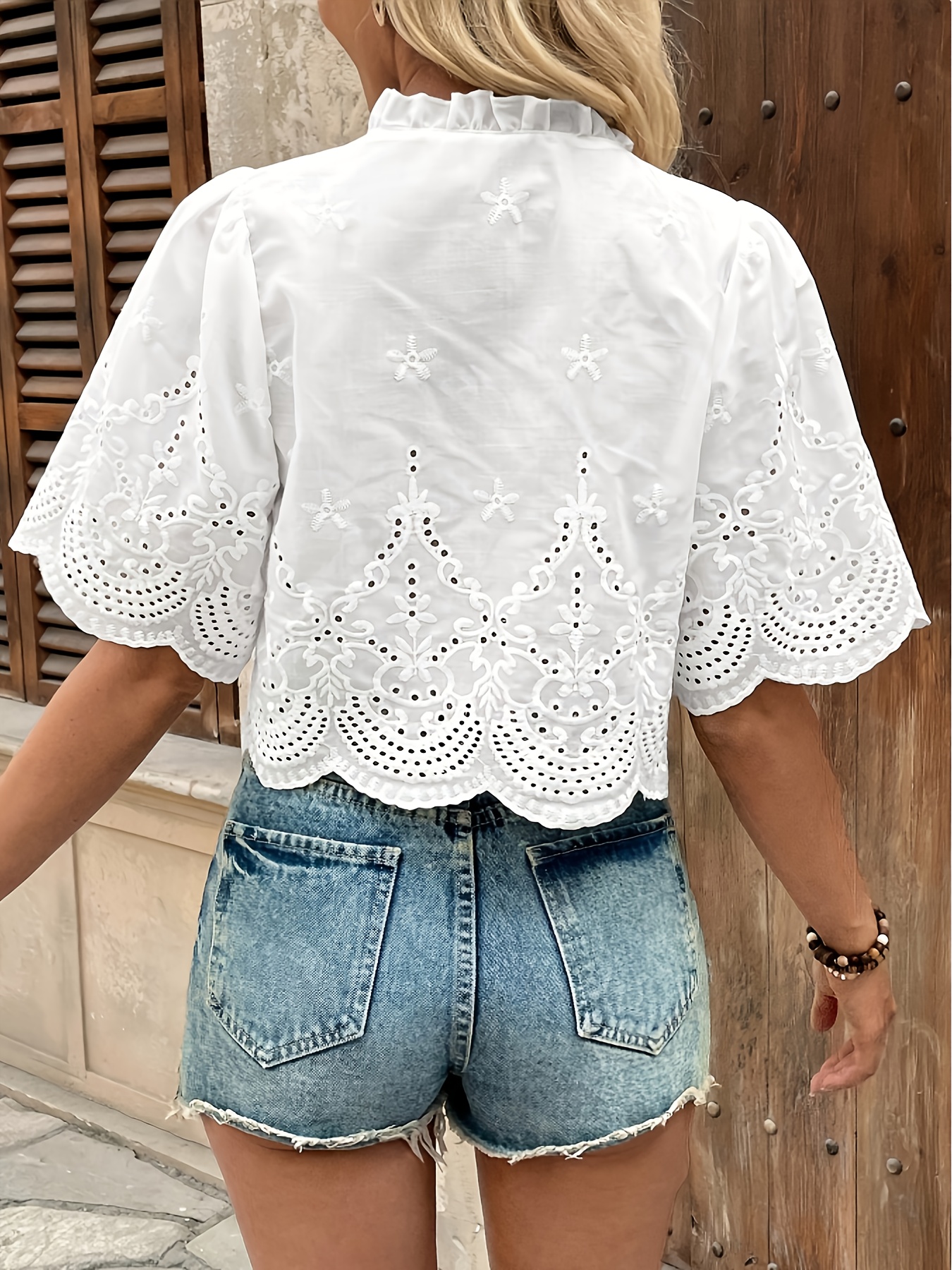 Elegant White Lace-Up V-Neck Blouse for Women Short Sleeve, Solid Color  with Intricate Lace Detailing Spring/Summer/Fall A