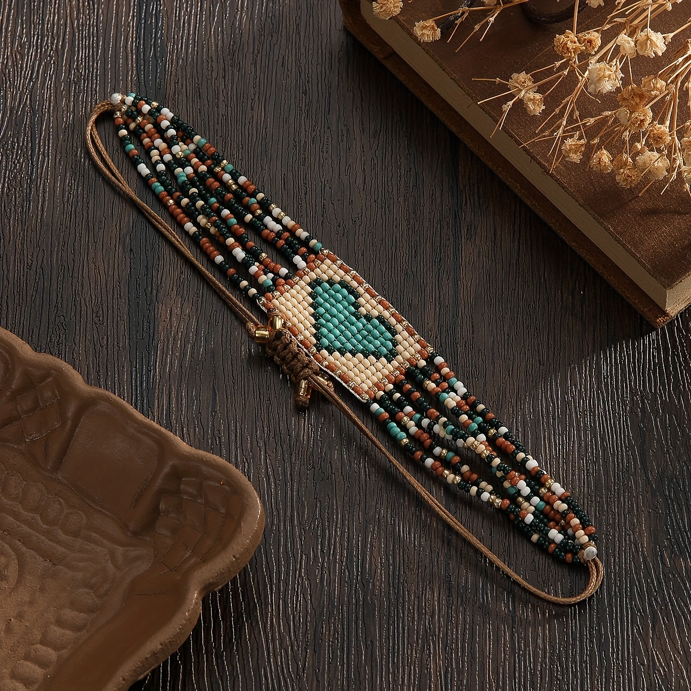 TEMU Handmade Women's Fashionable Bohemian Woven Beaded Bracelet In A Vintage Style, Perfect For Vacations. Features Colorful Heart-shaped Beads,