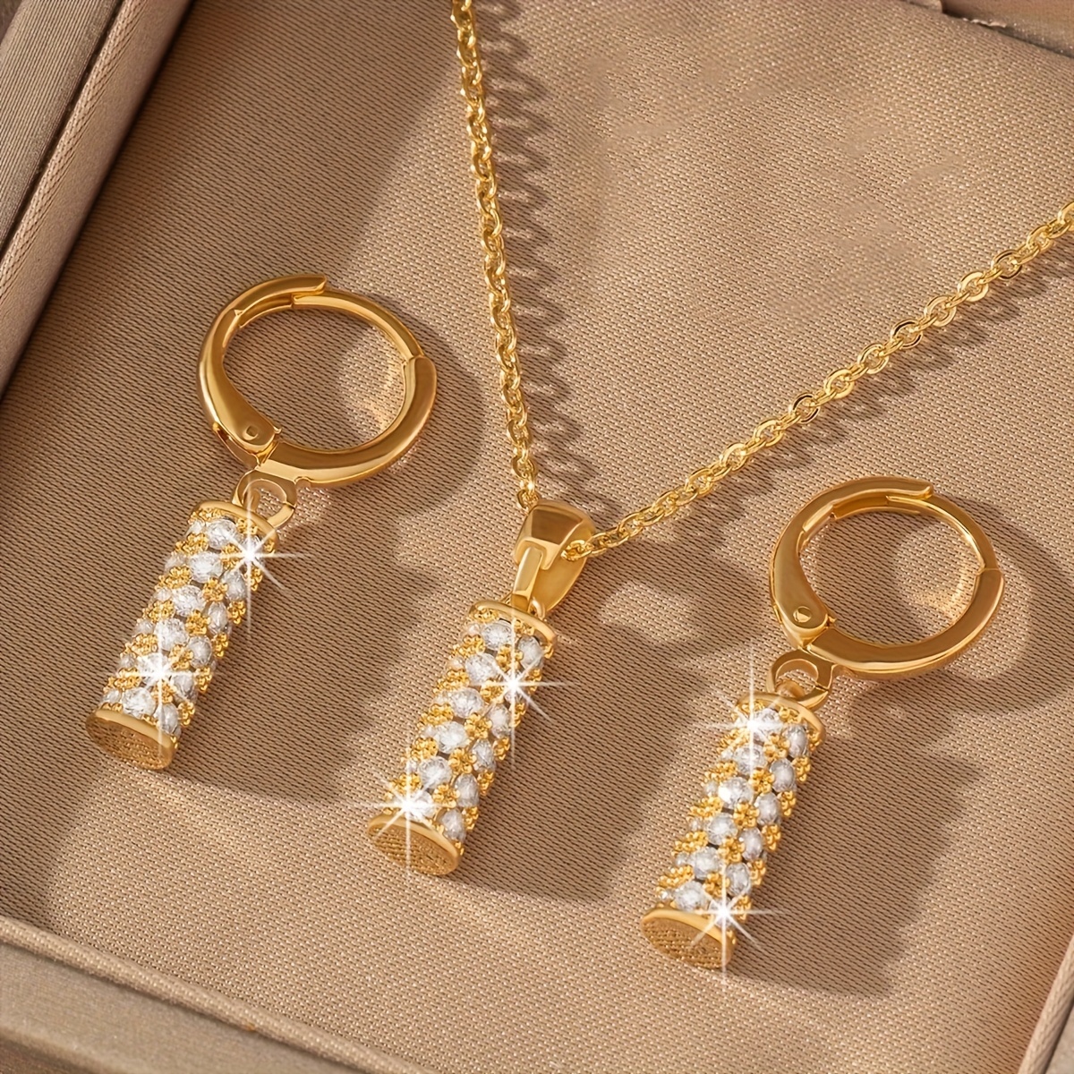 

3pcs Jewelry Set Zirconia - Luxurious Copper Pendant & , For Weddings And Parties