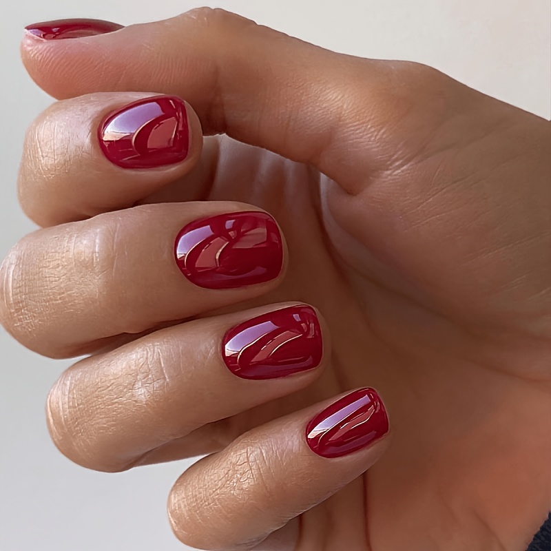 

Élégant Set de 24 Ongles Rouge Vin à Presser - Ongles Courts et Ovales Brillants pour Femmes & Filles, Parfaits pour