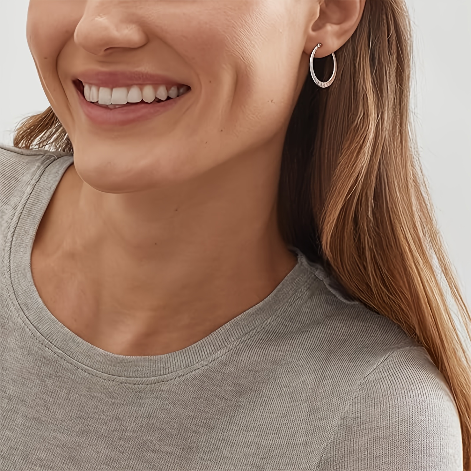 925   and irregular twisted earrings   fashionable and personalized style for women suitable for   gifts       daily matching gifts and exquisite gift boxes Product details 4