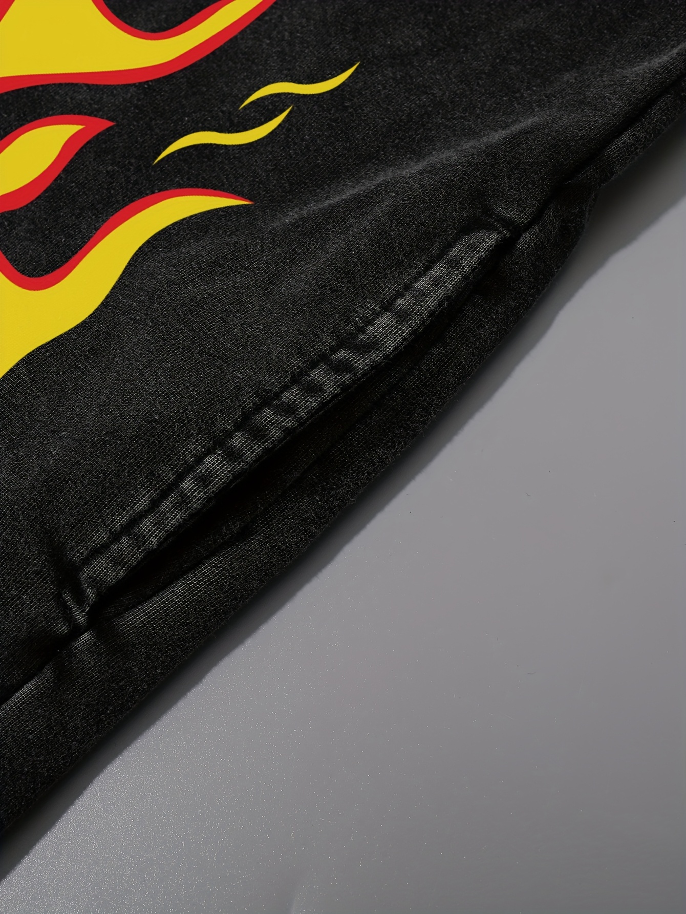 남성용 스트리트 스타일 불꽃 프린트 후드티 - 빈티지 워시드 코튼 블렌드 지퍼업 재킷 포켓 포함, 검정 캐주얼 스포츠 디자인, 세탁기 사용 가능, 남성 패션 자켓 | 편안한 핏 후디 | 트렌디한 지퍼업, 지퍼 업 후디