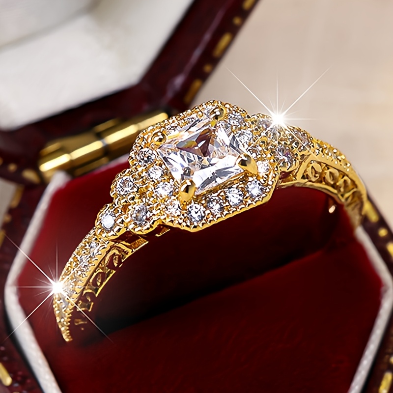 Women's Classic Elegant Square-Cut Synthetic Zirconia Ring