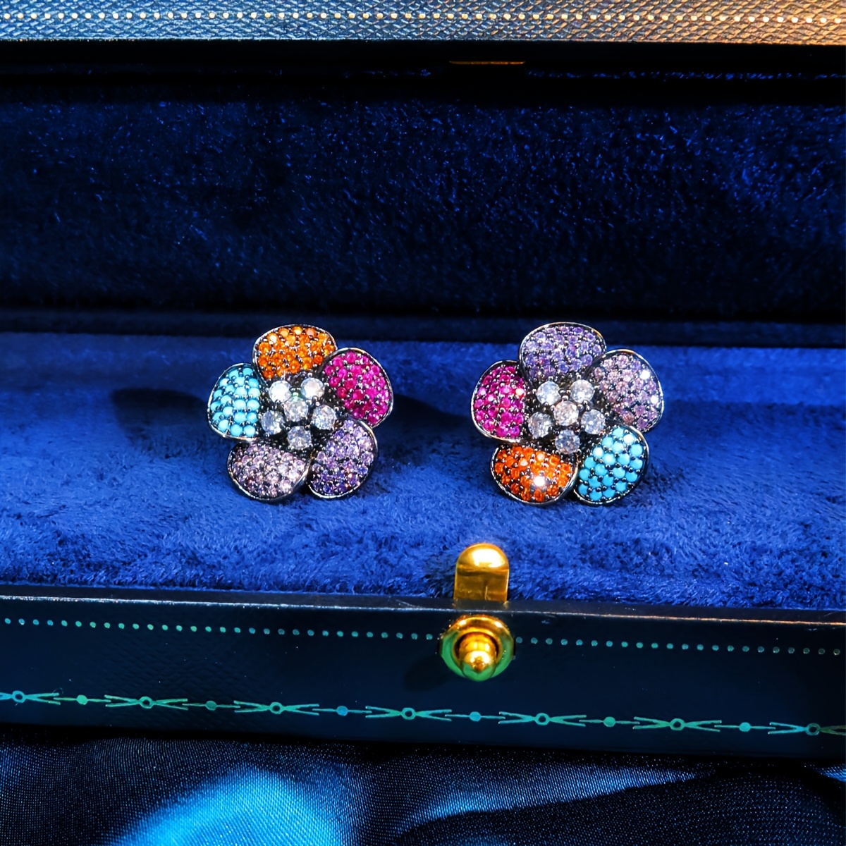 Classy Ladies Dance Flower Shape Ear Stud Earrings, Multicolor