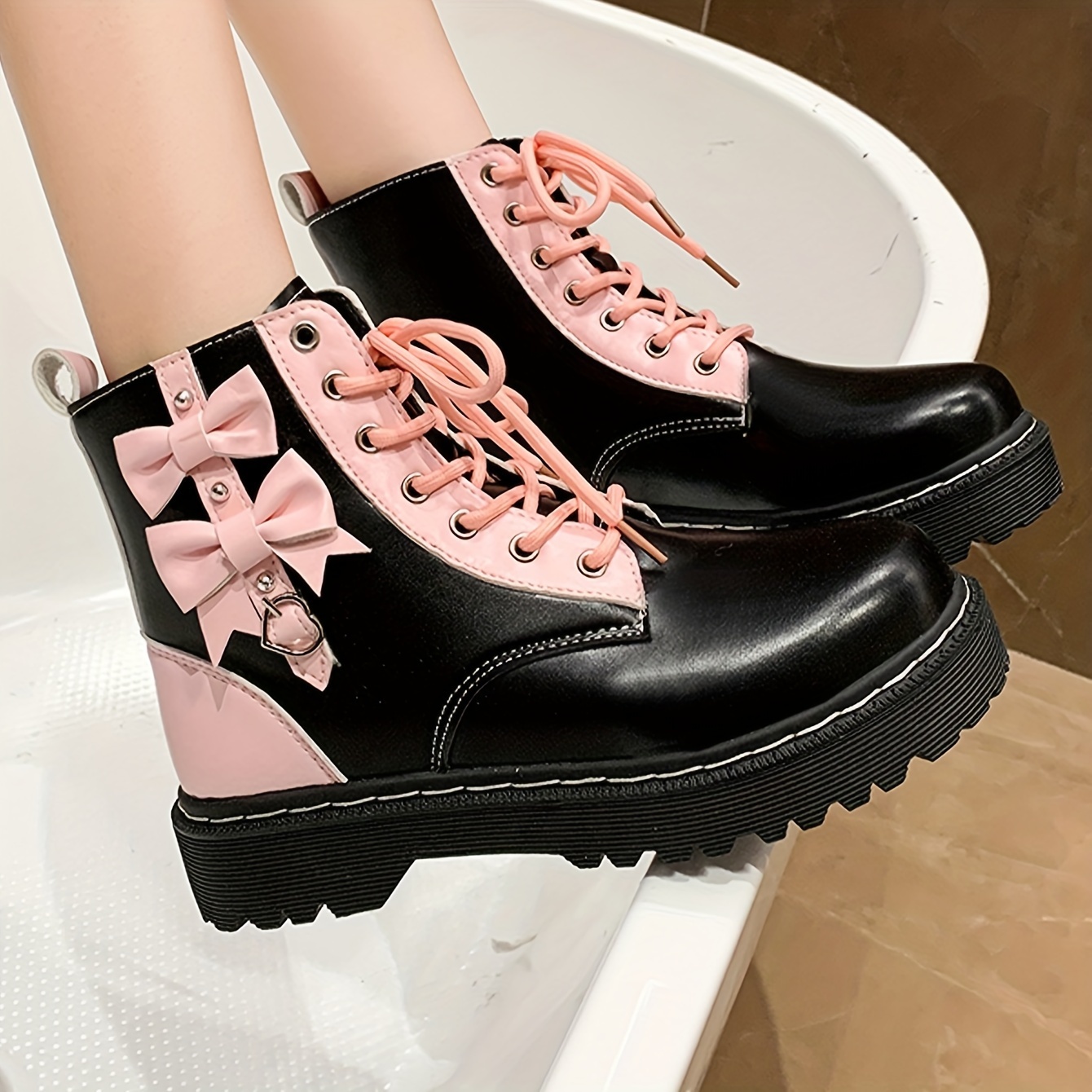 

Bottes cool pour femme, style , tube court, style , bottes douces pour fille, automne et hiver, bottes tendance.