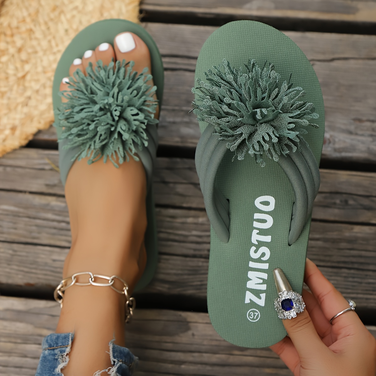 Image of Women's Floral Decorated Flip-flops - Slip-on Flat Heel, Soft Fabric Upper & Rubber Sole, , Elegant Casual Shoes For Beach, Casual Attire, Beach Footwear, Stylish Footwear, Durable Footwear