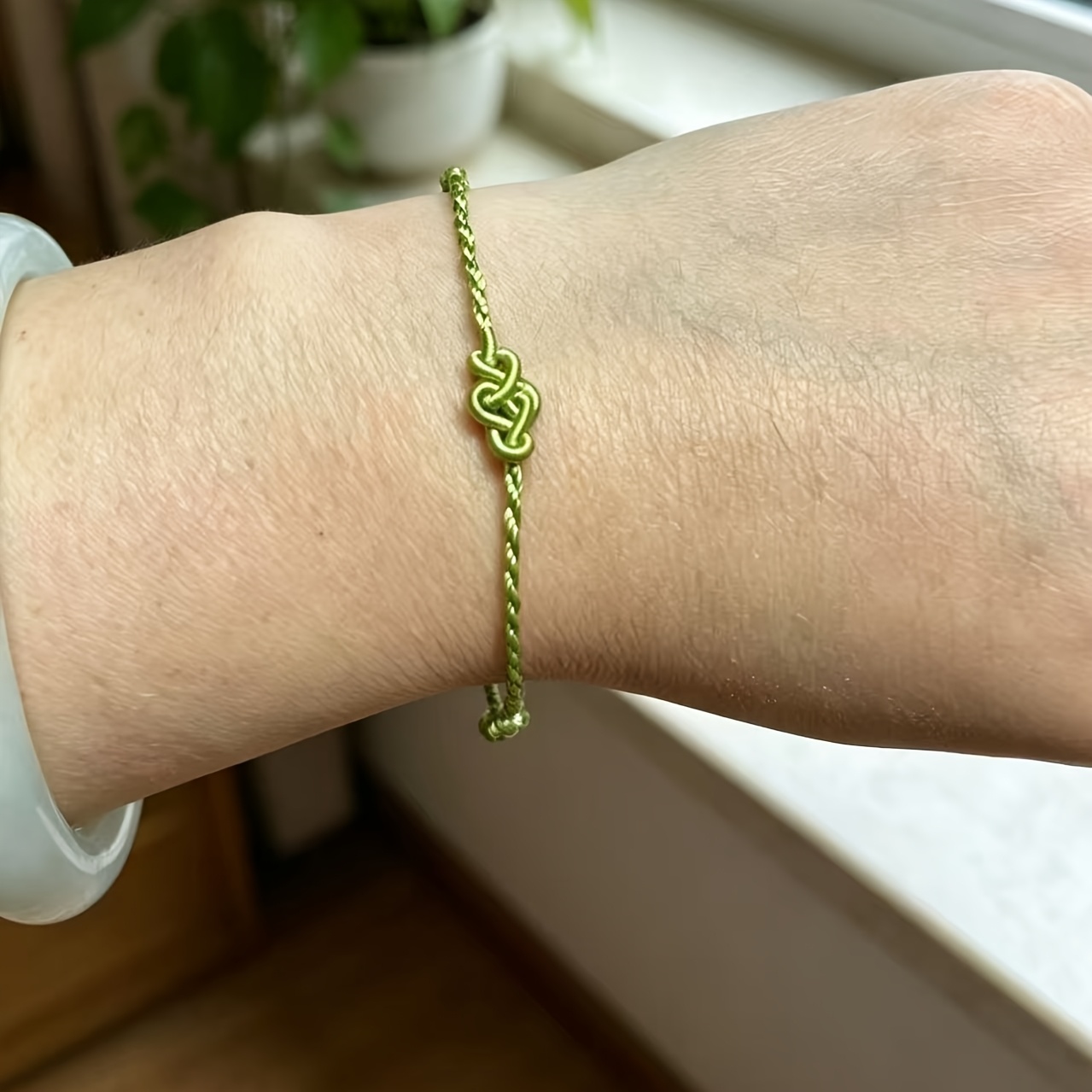 Hand-woven Ruyi Knot Versatile Bracelet