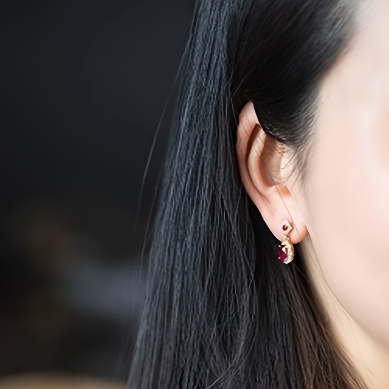 S925 Silvery Ruby Earrings 4g Imitation Ruby for Women