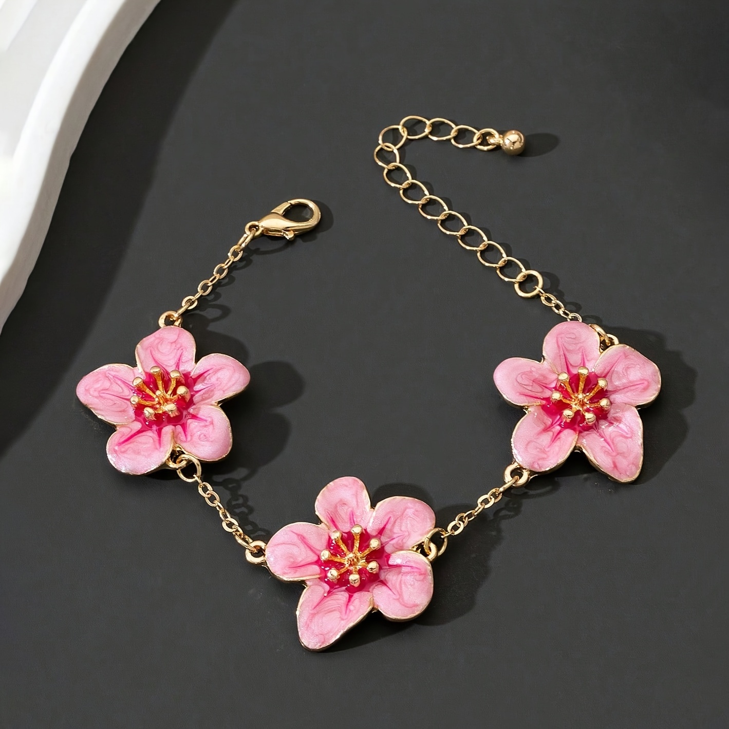 Women's Pink Flower Bracelet, Five-Leaf Floral Design