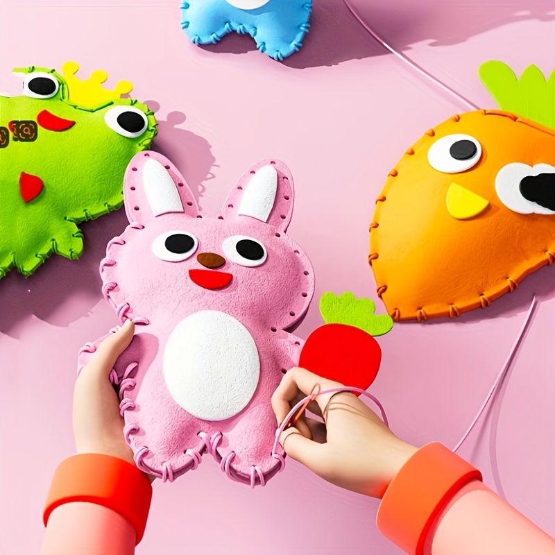 8pcs complete starter sewing kit s   diy felt craft set with learn to sew embroider create animals with fabric   perfect christmas birthday gift for beginners no