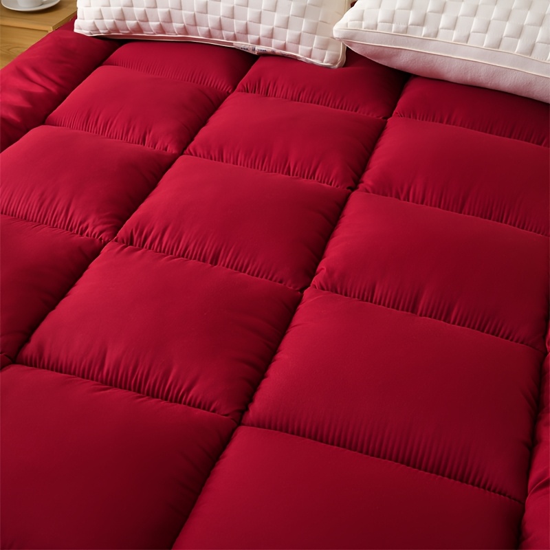 1pc Luxury Mattress Topper, Instant Warmth for Winter Cold Protection, Ultra-Soft, Comfortable, and Thickened Thermal Pad with Four-Corner Straps, Three-Dimensional Quilted Mattress Protector. Skin-Friendly, Breathable, and Fluffy, the Top Choice