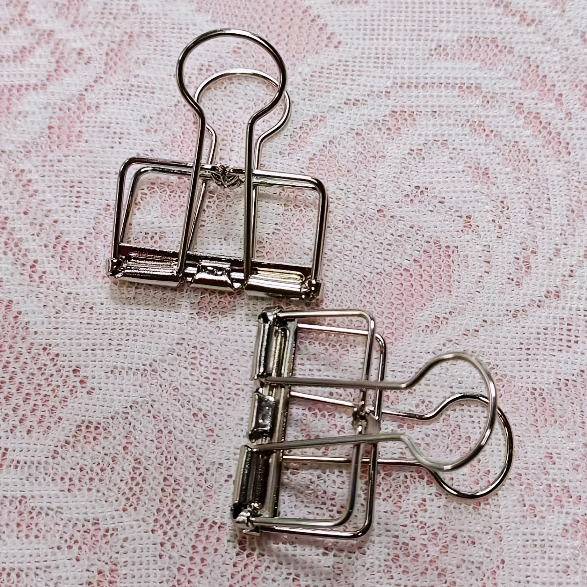 TEMU 2pcs Clips de reliure en fil creux argenté élégant, grandes pinces à papier en métal de 3,2 cm pour bureau et école, papeterie minimaliste