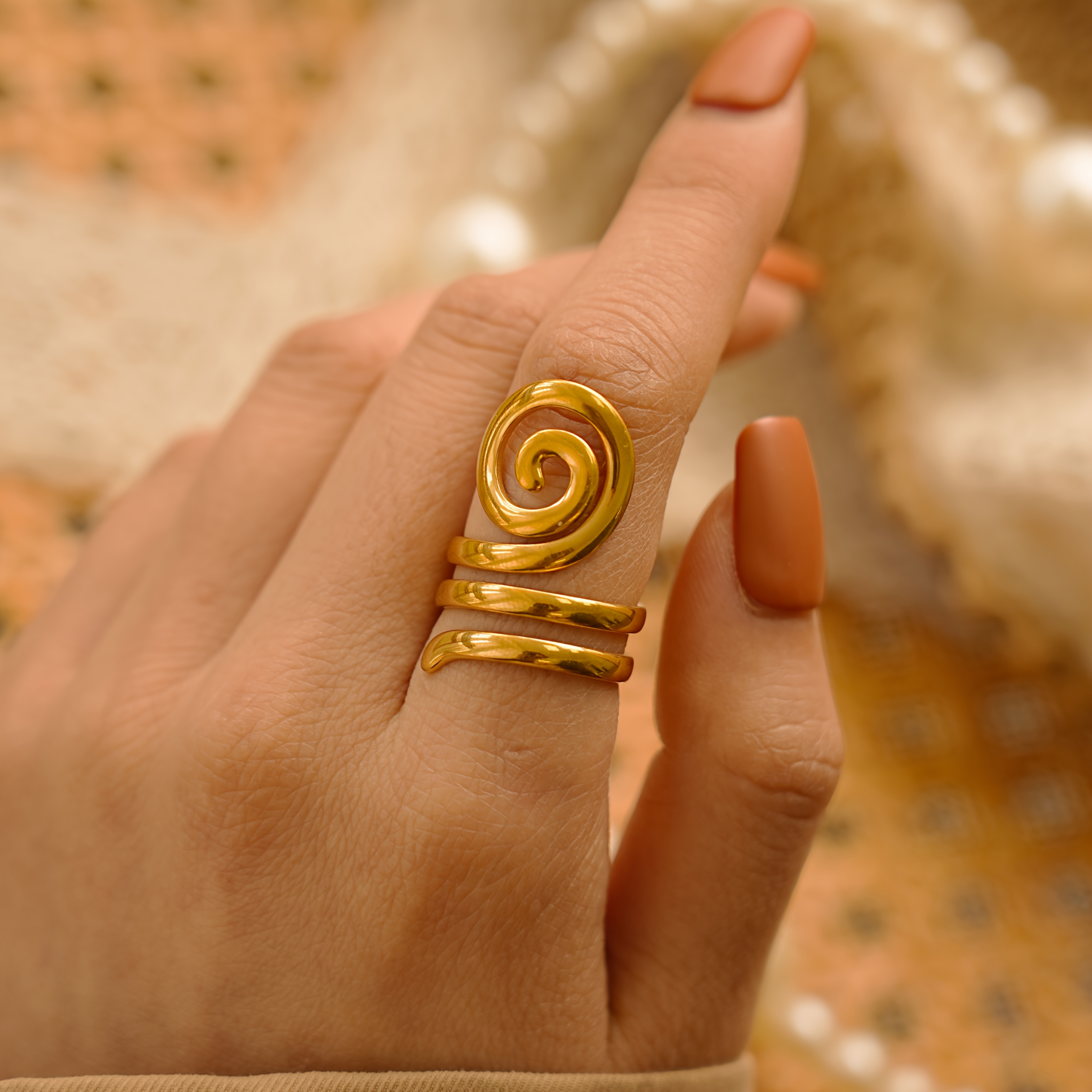 Women's Golden Retro-Style Adjustable Spiral Stainless Steel Ring