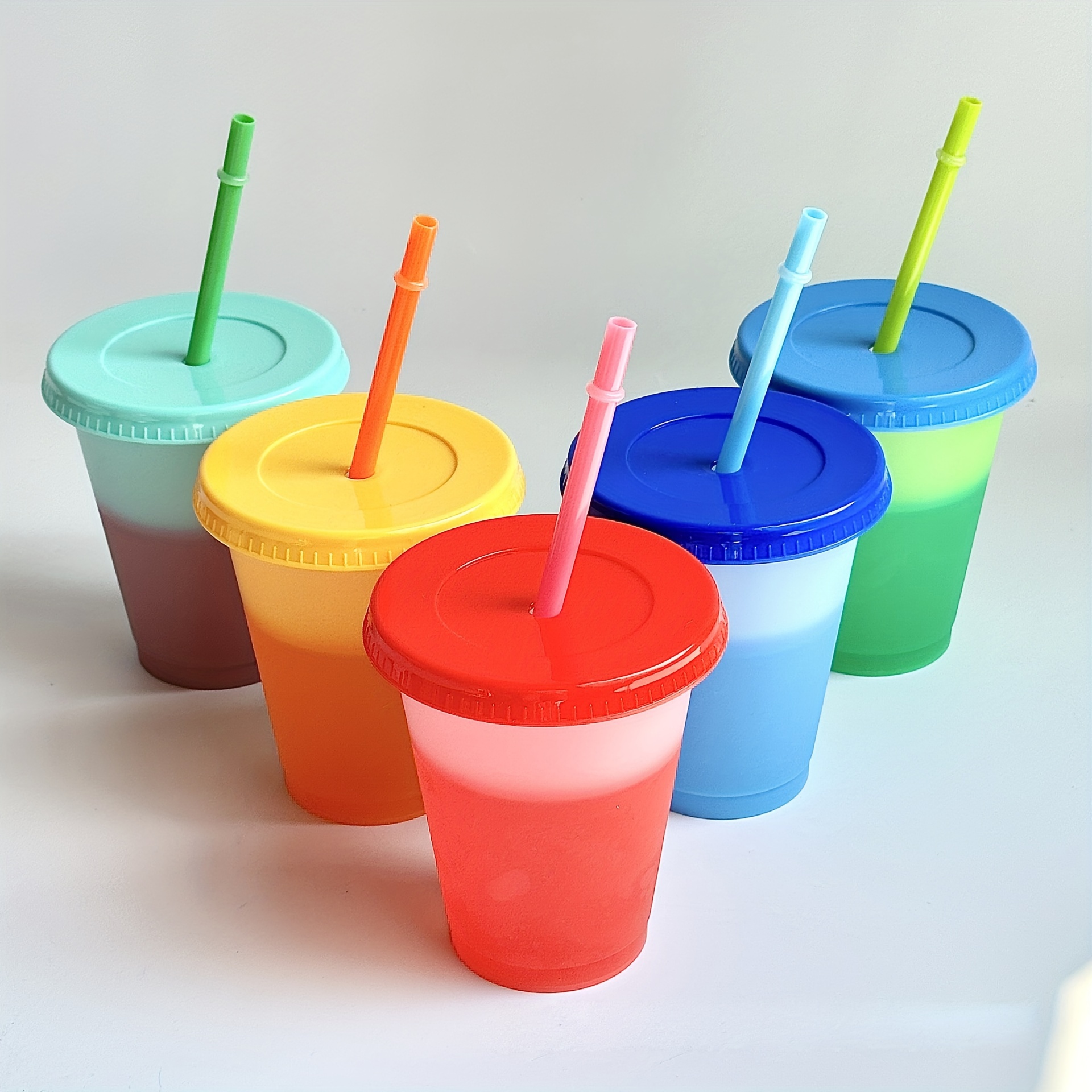 

5pcs Water Cups, Colorful Changing Straw Cup With Lid, Reusable And Leak Proof Cold-colored Plastic Cups, For Office, School And Outdoor Travel, Home Supplies