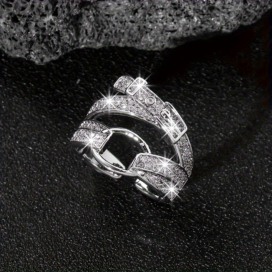 Delicate Circle Belt Buckle Open Ring