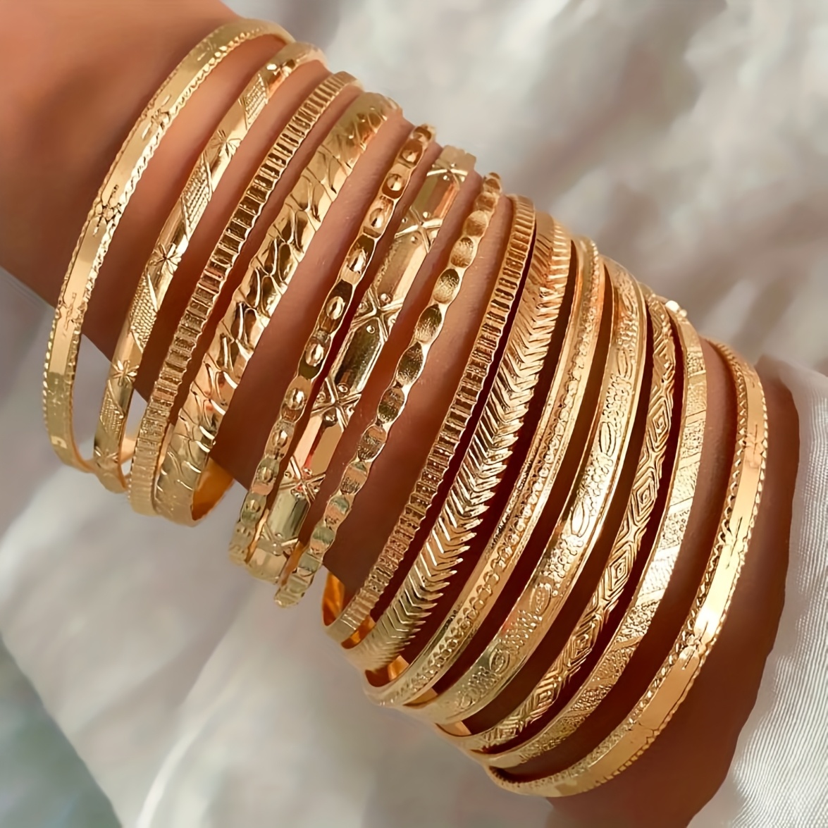 Image of 14pcs Set, Golden Geometric Pattern, And Stylish Women's Bracelet, For Festivals, Parties, And Gifting, Fashionable Bohemian Style, Twisted Braid, Simple And Versatile Bracelet