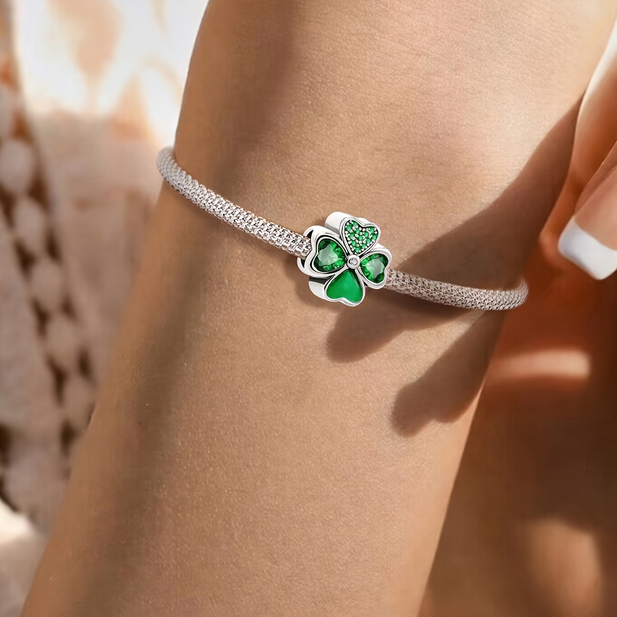 Good Luck Four-Leaf Clover Pendant Bead for DIY Jewelry Making