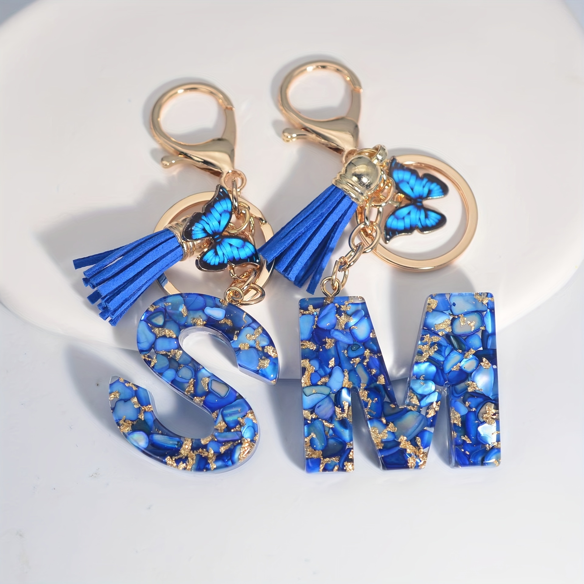 

1pc Blue Alphabet Initial Letter Keychain Cute Butterfly Resin Key Chain Ring Bag Backpack Charm Car Key Pendant Women Daily Use Gift