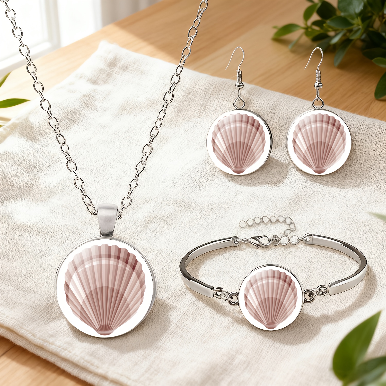 4pc White Shell Pattern Necklace Bracelet Earrings Set