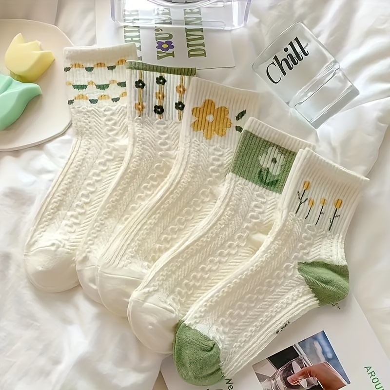 5-pack Women's Floral Mid-calf Socks - Soft Ribbed Cuff, Green Pattern, White Background Casual Socks | Ribbed Socks, Cute Socks