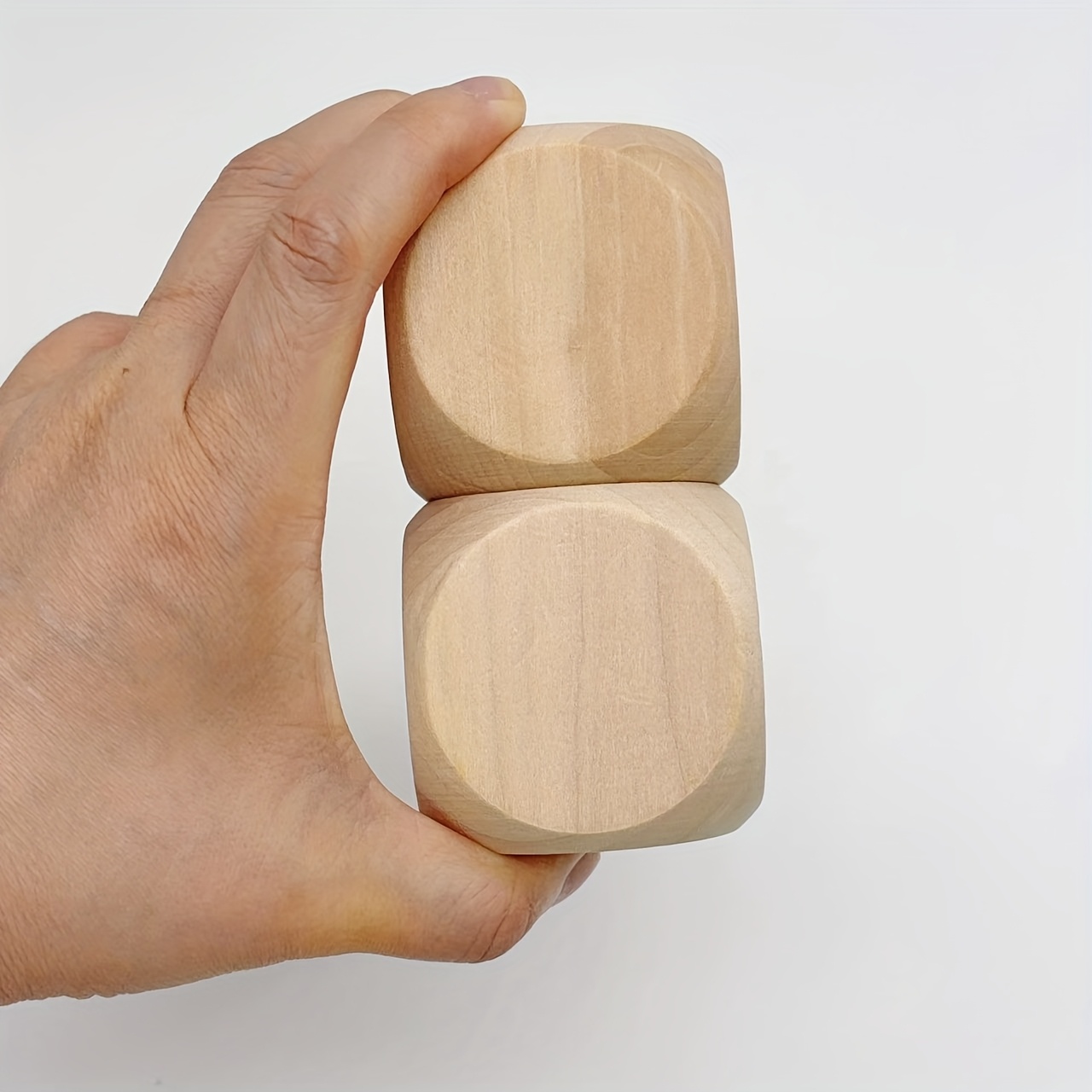 Large Size Blank Wooden Dice Unfinished Dice 6 Sided Wood Cubes With Rounded Corners For Craft Projects
