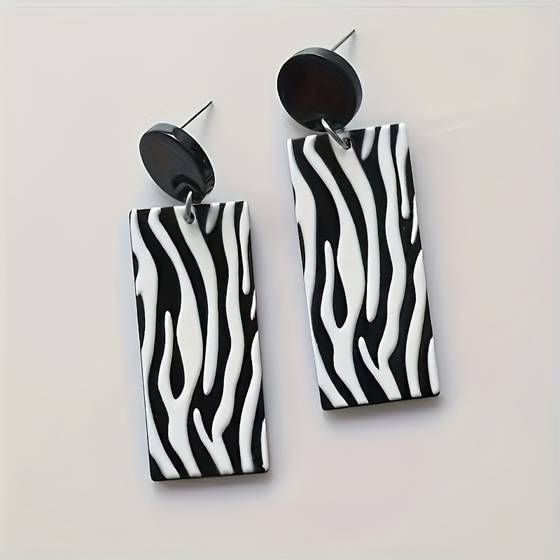 TEMU Une paire de boucles d'oreilles pendantes élégantes pour femmes, au design avec des géométriques rectangulaires fluides à rayures noires et