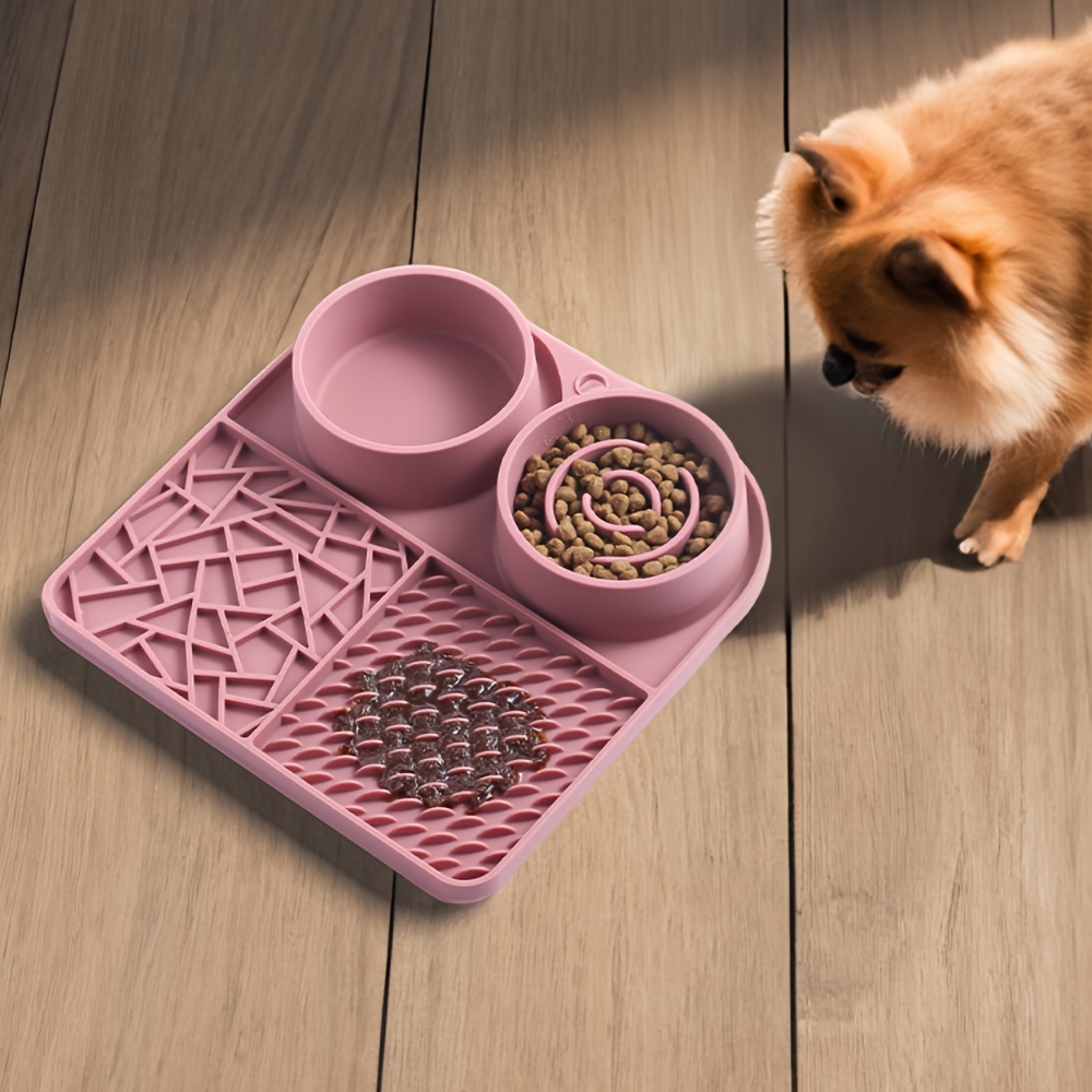 1pc silicone pet cat slow feeder multifunctional cat feeding mat non slip sucker cat   plate licking mat Product details 1