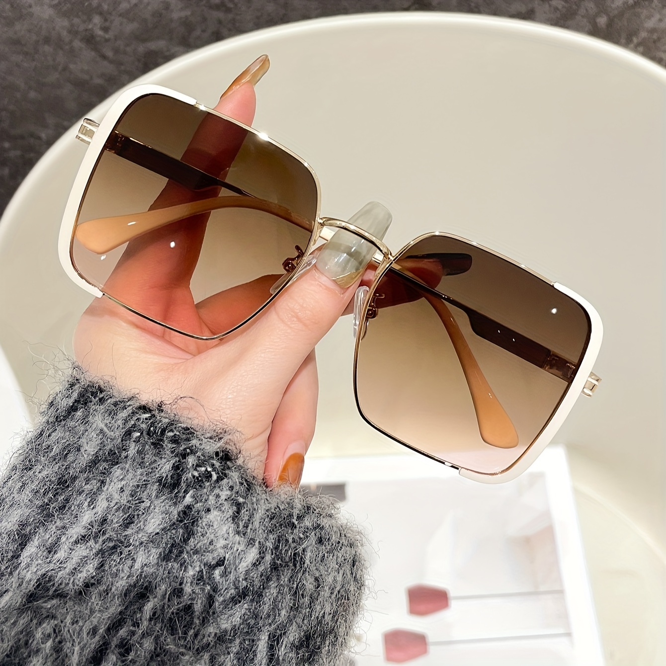 

Oversized Frame Fashion Glasses For Women Men Anti Glare Sun Shades Glasses For Driving Beach Travel