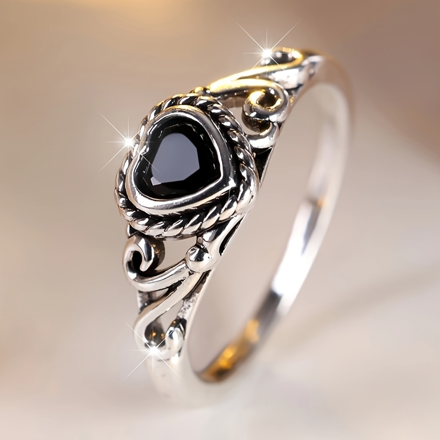 E-shop ANGOL Klassischer stilvoller schwarzer herzförmiger Ring aus synthetischem Zirkonia, ein geeignet für Partys Hochzeiten