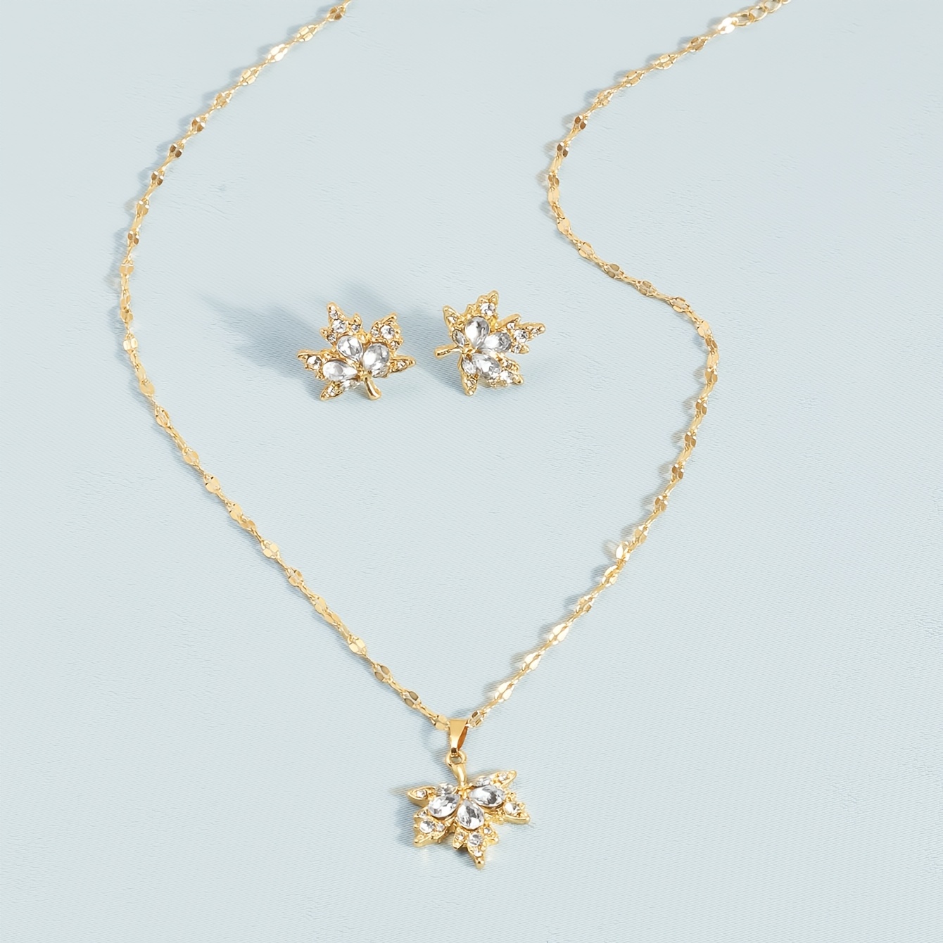 Maple Leaf Pendant Necklace and Earrings Set