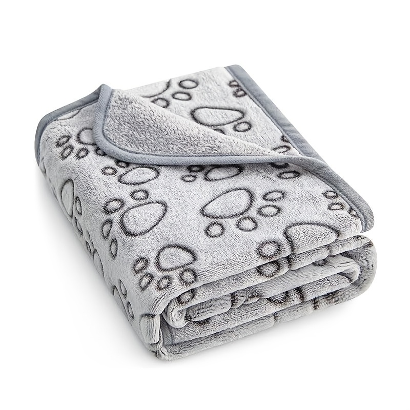 

1pc Cozy Pet Blanket Cushion - Soft Flannel Fleece Animal Print Dog Mat, Machine Washable, Warm Pet Sleeping Pad For Small Dogs And Cats, Polyester