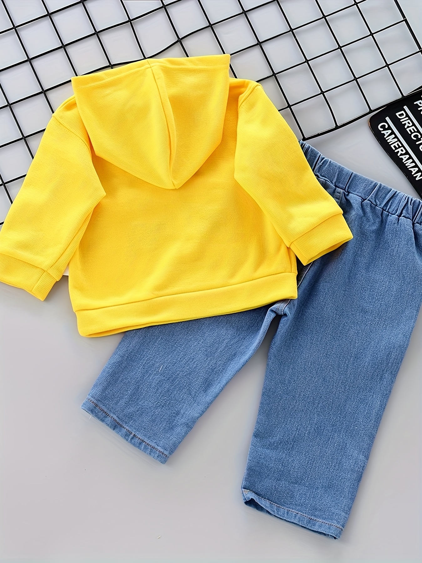 Spring And Autumn New Boys Long Sleeved Set for Boys And Babies Korean Fashion Crown Hooded Hoodie And Jeans Two Piece Set, Perfect for Outdoor - Image 4