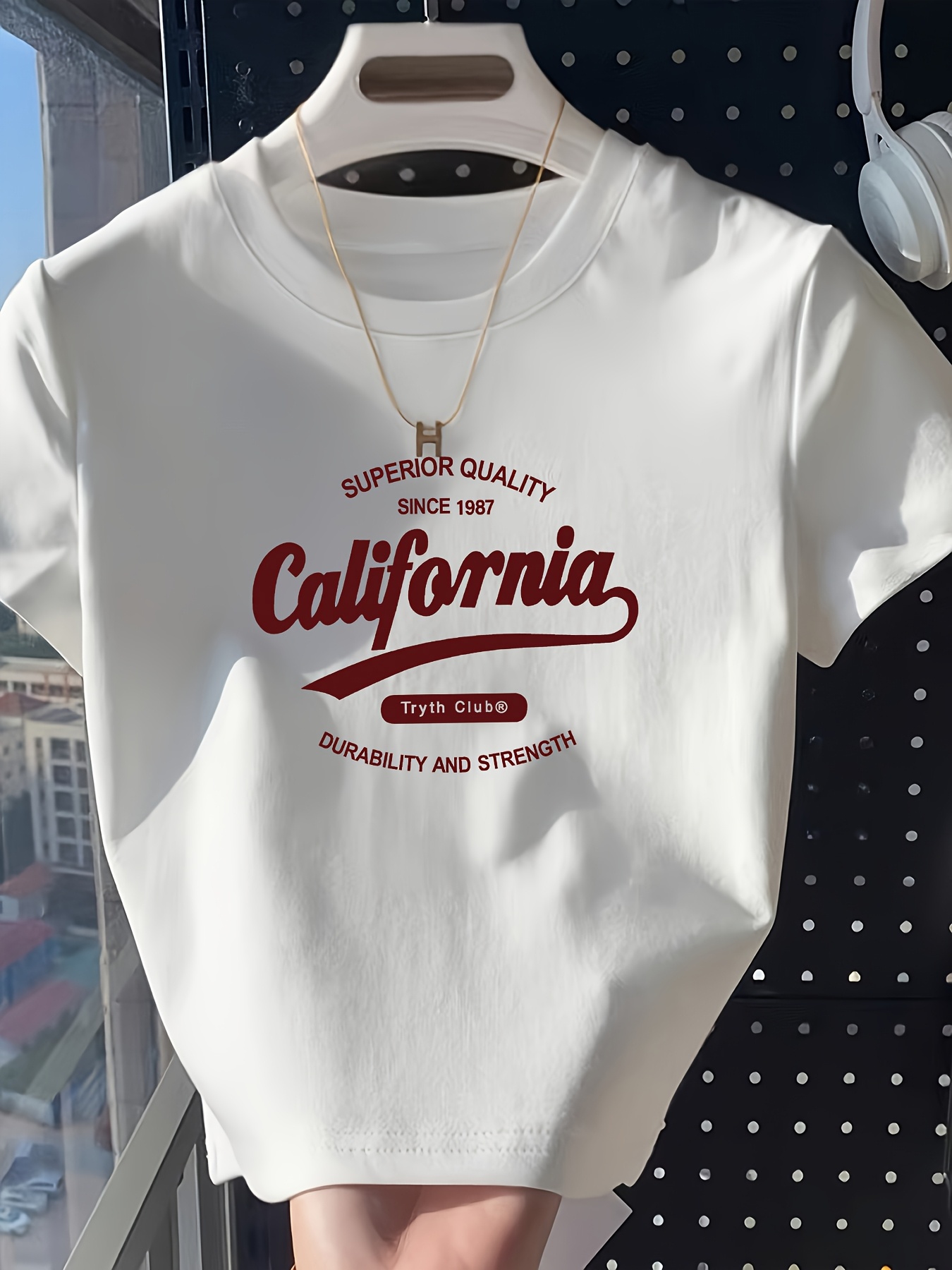 Women's Y2K Summer Crop T-Shirt - Slim Fit Short Sleeve Round Neck Top with Bold NY Letter Print, White & Black Graphic Tee for Casual Streetwear, Ladies T Shirts, Everyday Outfit, Urban Street Style, Breathable Fabric, Stylish Blouse, Streetwear Fans