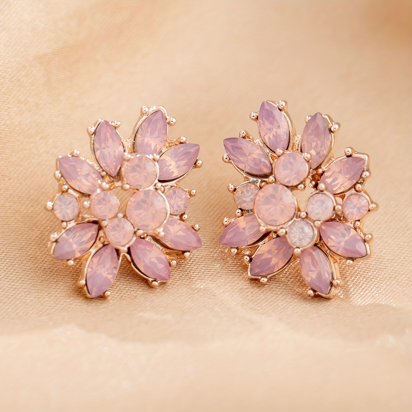 TEMU 1 Paire de Boucles d'Oreilles Rose Doux, Tendance et Polyvalentes, Clous pour Femmes avec Design Facile