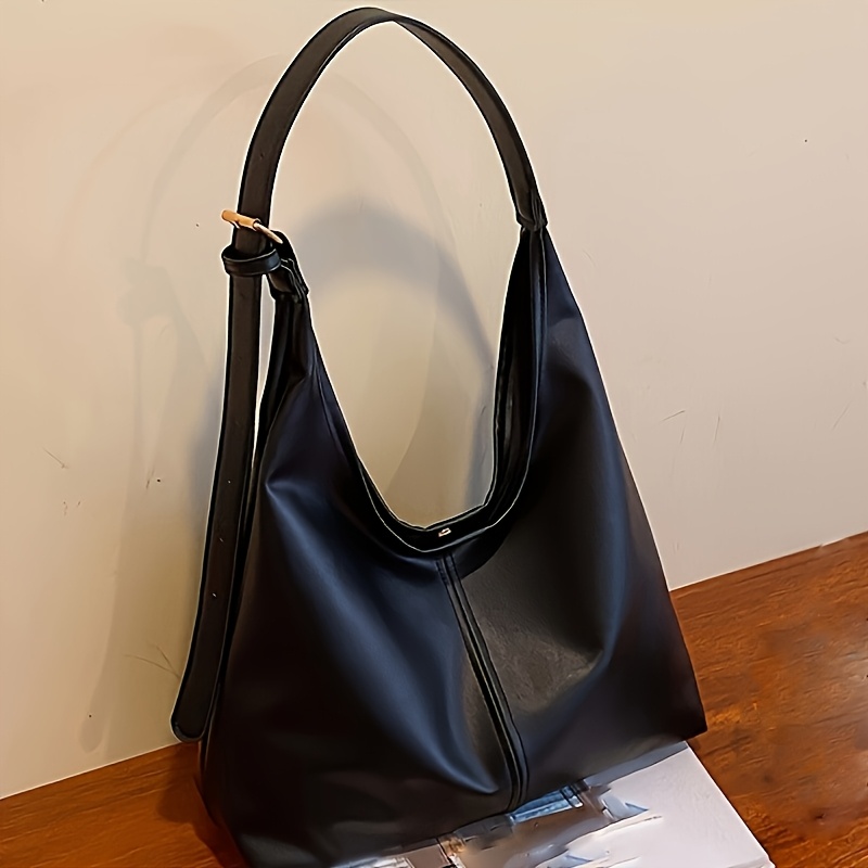 

Women' Tote Bag, Leather Shoulder Bag With Closure, Fashionable Underarm Handbag For , Ideal Gift, Black/ With Paint Detail