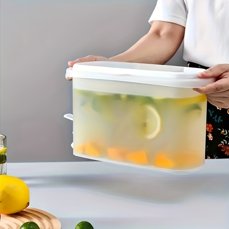 Large Capacity Refrigerator Beverage Dispenser with Faucet, Non-Rechargeable PP Drink Jug, Suitable for Lemonade, Juice, Tea, Fits Home Fridges - Modern White Cold Water Container