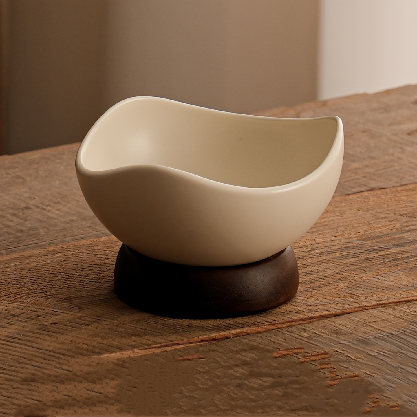 1 Cup With A Sturdy U-shaped Base, A Versatile Dessert Bowl, Snack Dish, Or Dried Fruit Dish, Suitable For Home, Restaurant, And Hotel Gatherings