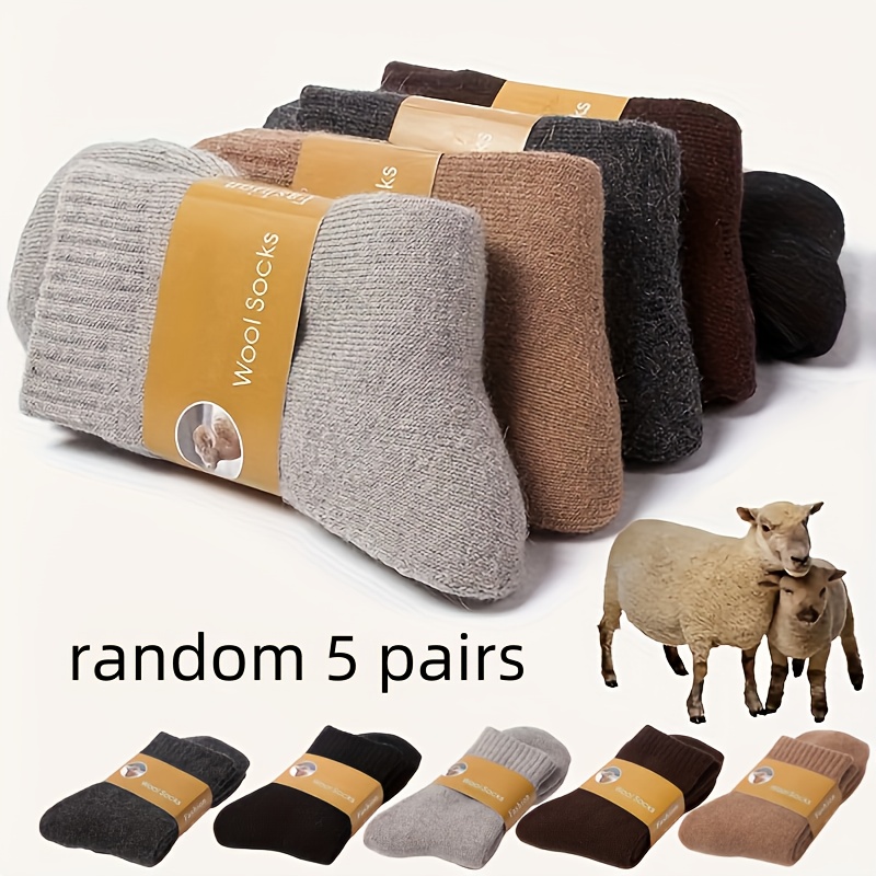 3/5 Pairs Of Colored Winter Thick Wool Socks, Solid Color Casual Warm Socks, Suitable For Men And Women.