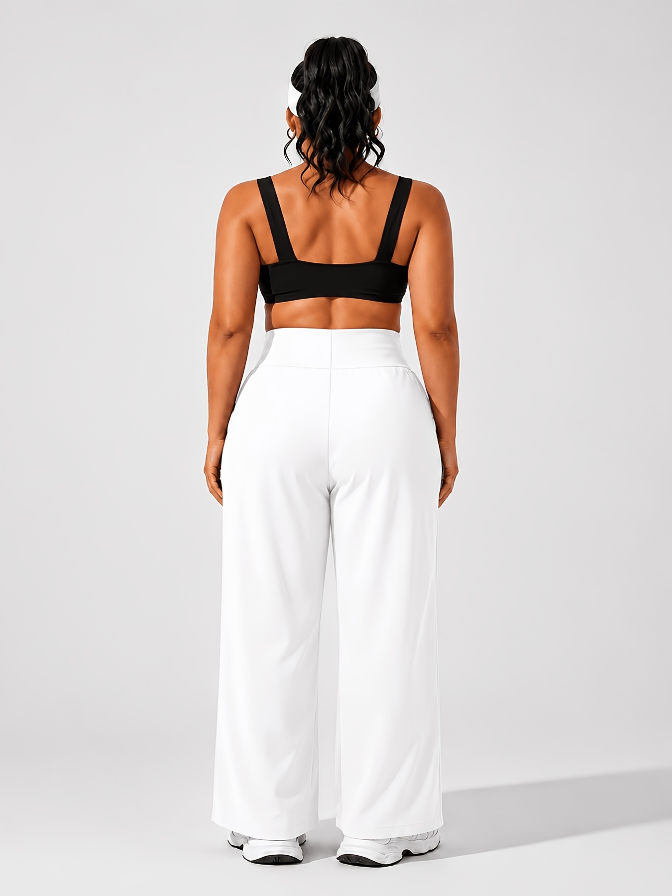 Pantalon Yoga Femme Grande Taille Pantalon de yoga grande taille taille haute jambes larges pour femmes 0XL-4XL Contrôle du ventre Anti-boulochage Anti-penetration Plissé avant Trousseaux latéraux profonds Double face Super doux 4 directions extensible Pantalon de sport décontracté pour yoga Salle de sport Travail en extérieur Toutes saisons